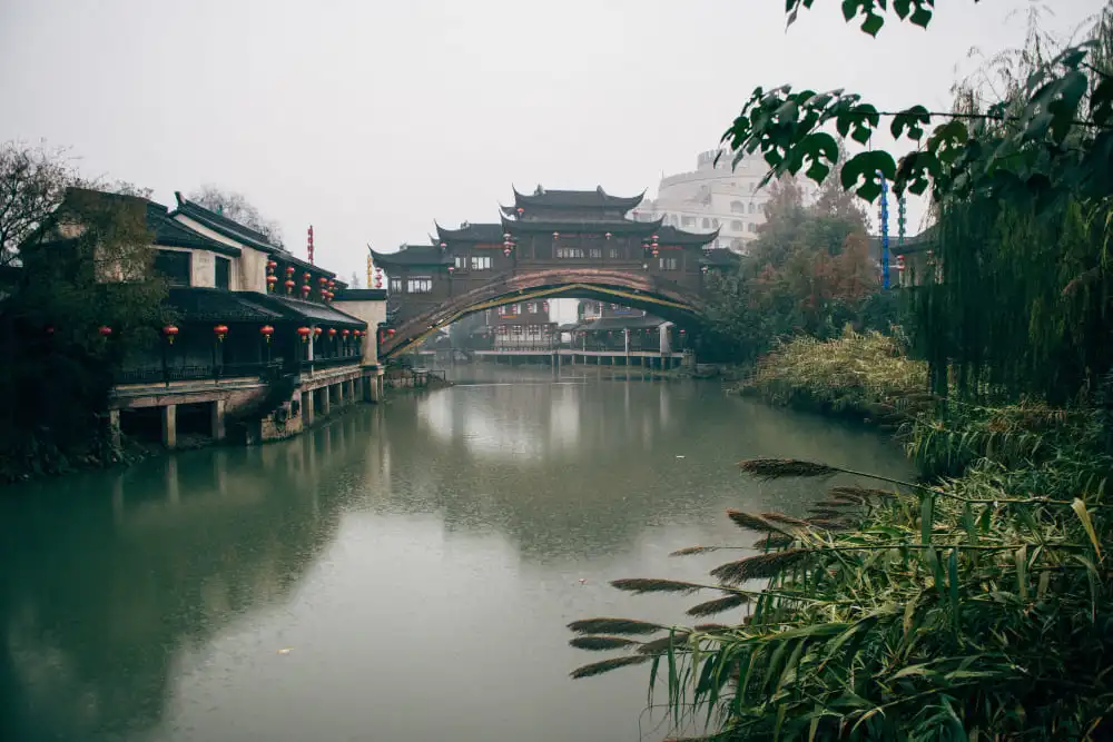 beautiful shot song dynasty town xihu china