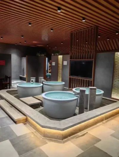 relax in bath center